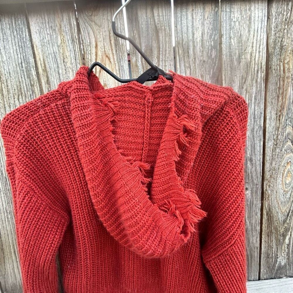Love tree sweater hooded cropped size medium - Picture 7 of 8